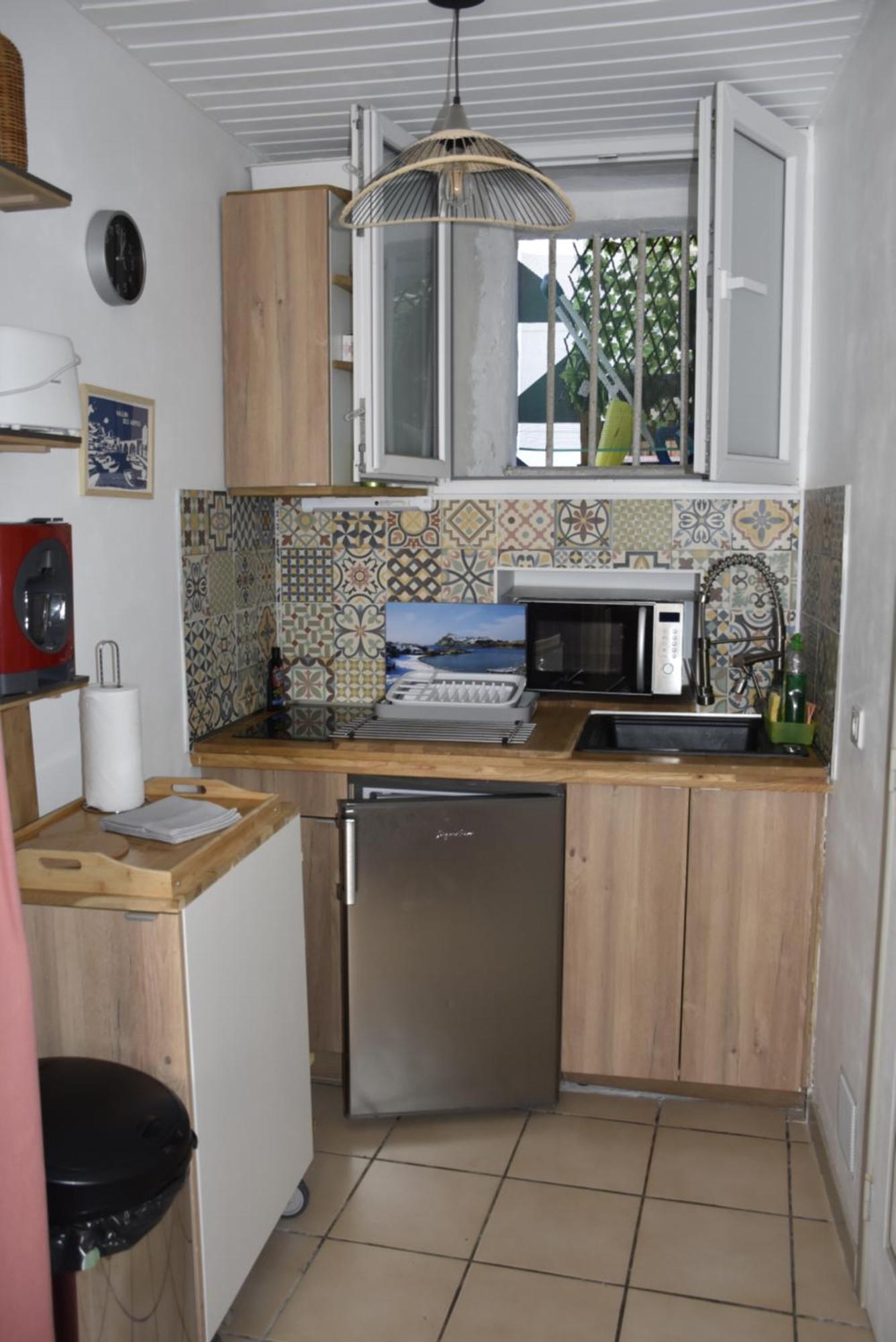 דירות מרסיי Escapade Paisible, Saint-Eugene מראה חיצוני תמונה