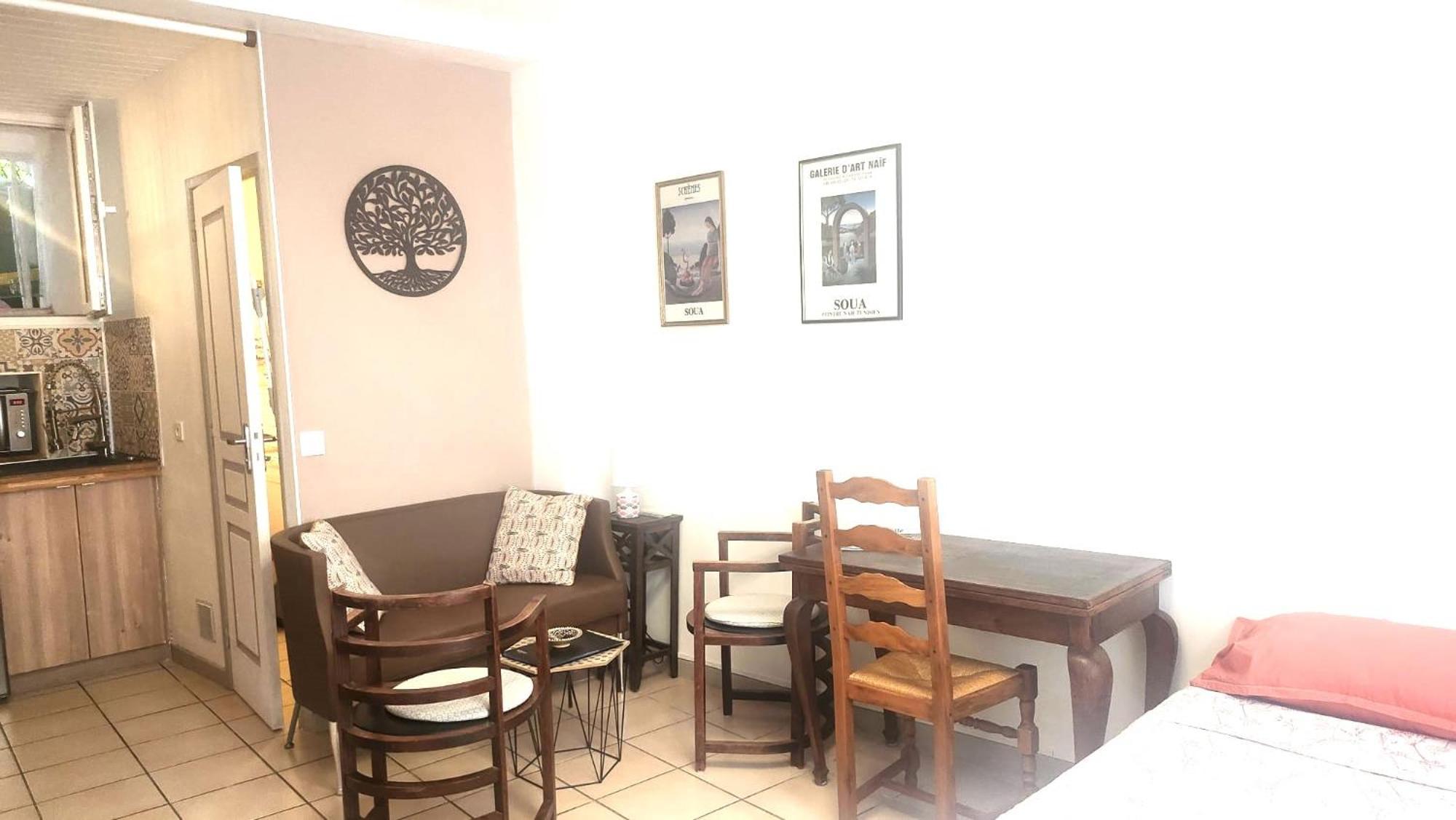 דירות מרסיי Escapade Paisible, Saint-Eugene מראה חיצוני תמונה